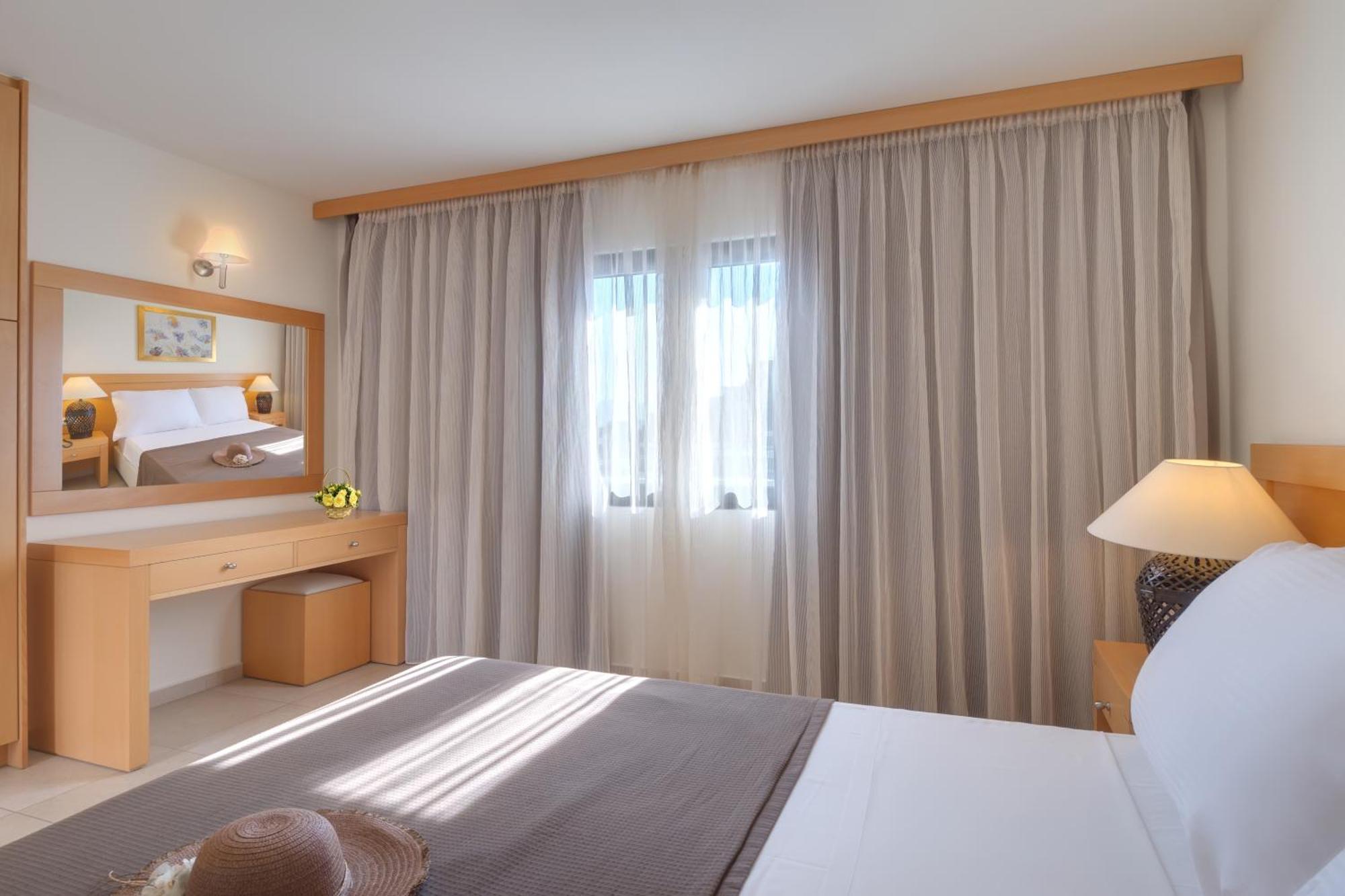 Ariadne Beach - Adults Only 圣尼古拉奥斯 客房 照片
